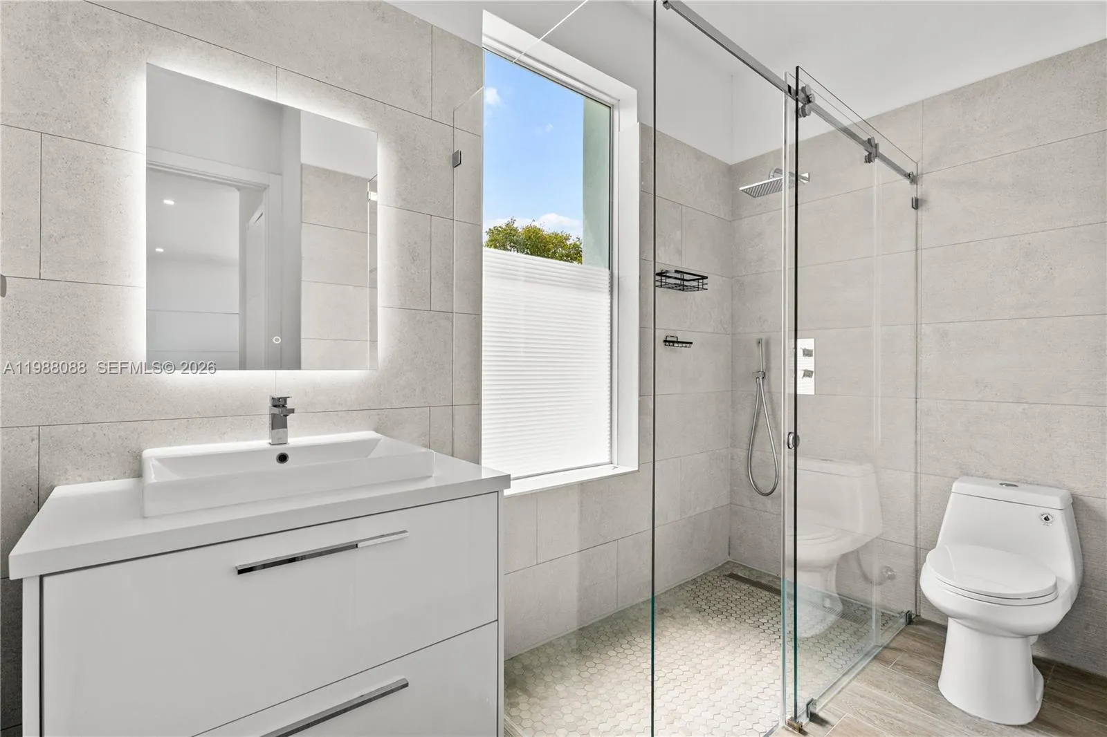 Property photo 44