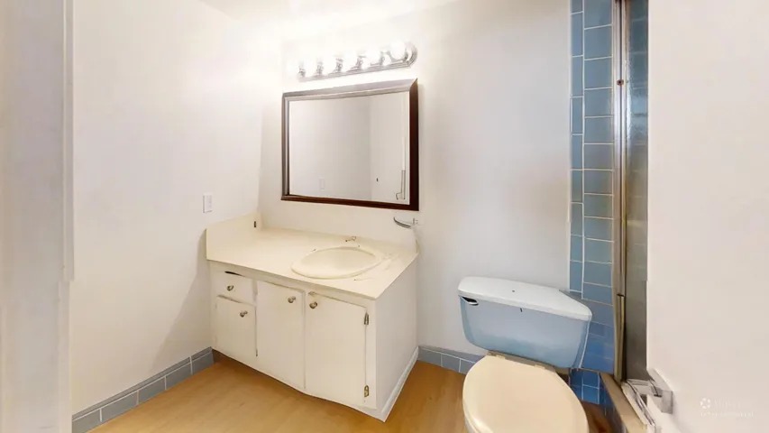 101-SE-Third-Ave-Bathroom-Defurnished