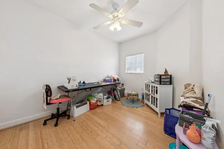 3rd Bedroom/Office/Den