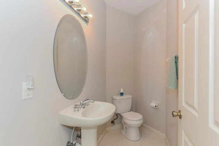 8383 Mulligan Cir Port St-print-007-010-