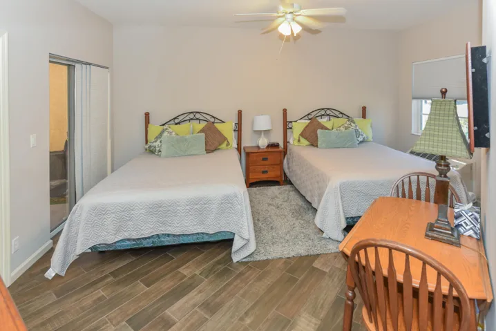 8383 Mulligan Cir Port St-print-009-017-
