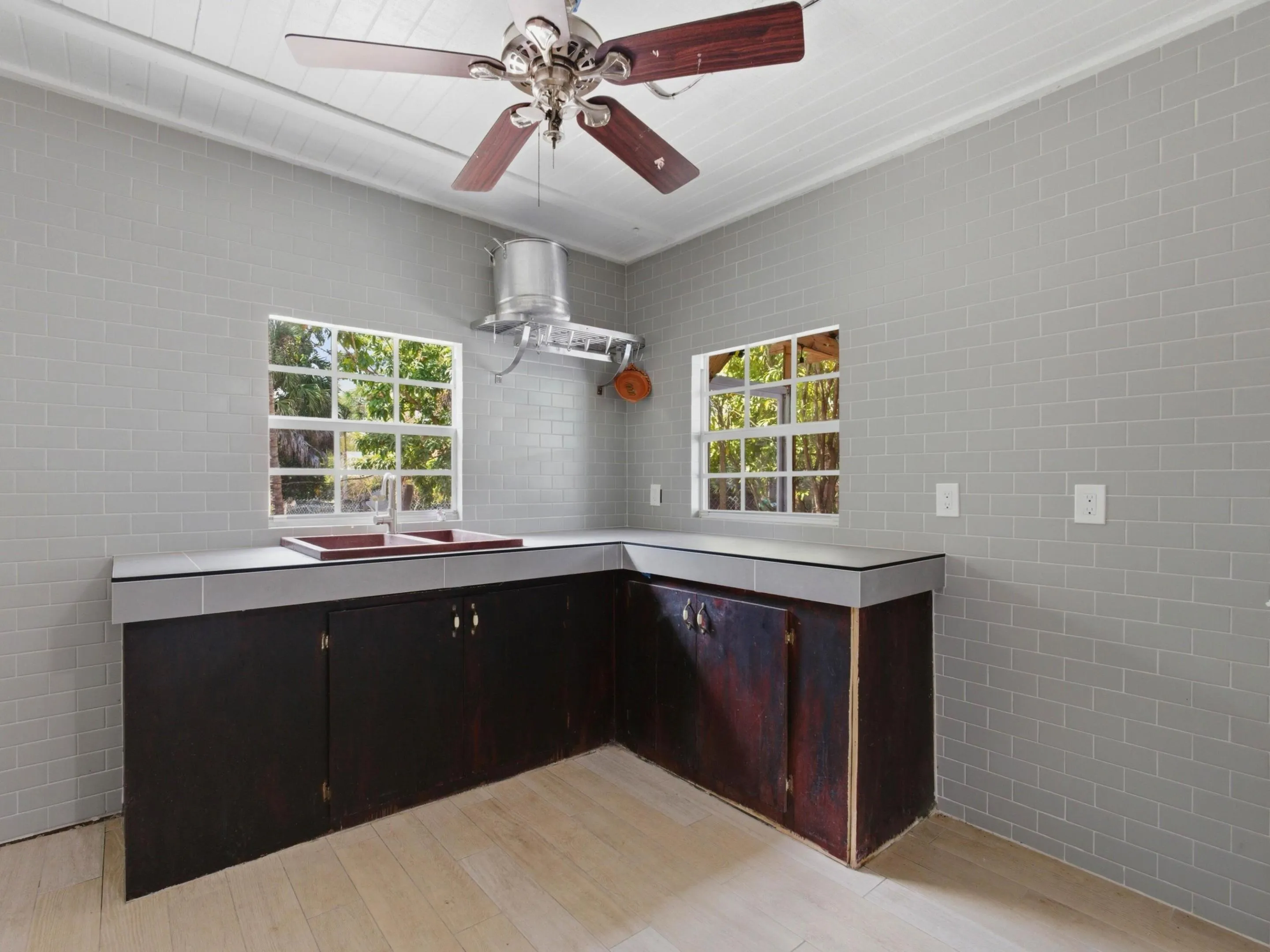 Alternative Kitchen