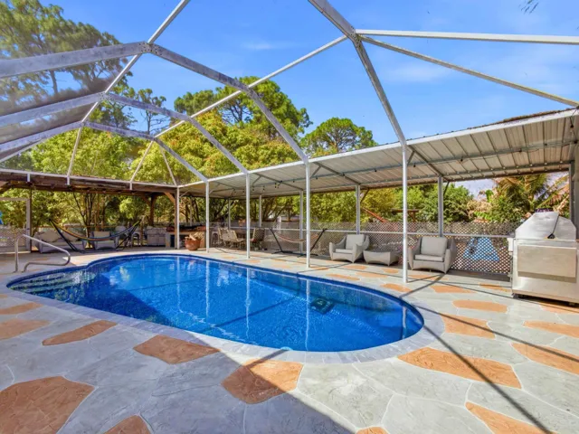 Screened Pool