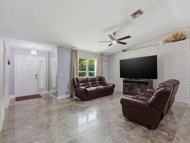 Living Foyer