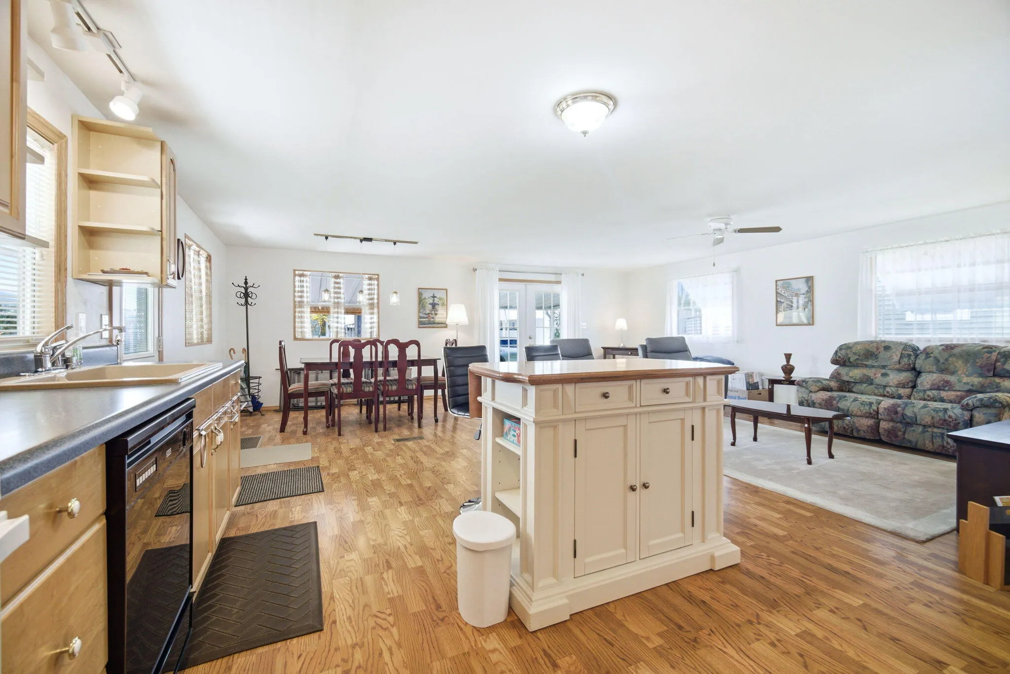 Property photo 16