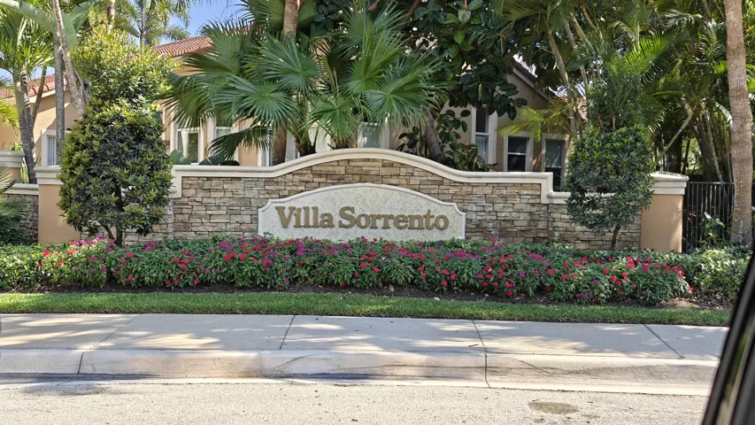 Villa Sorrento (within Heron Bay) entrance