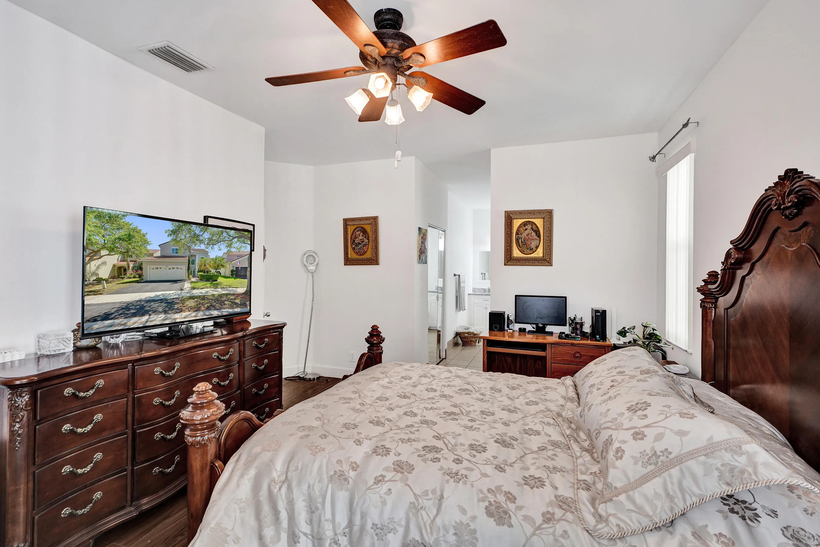 BEDROOM UPSTAIRS WITH BATHROOM