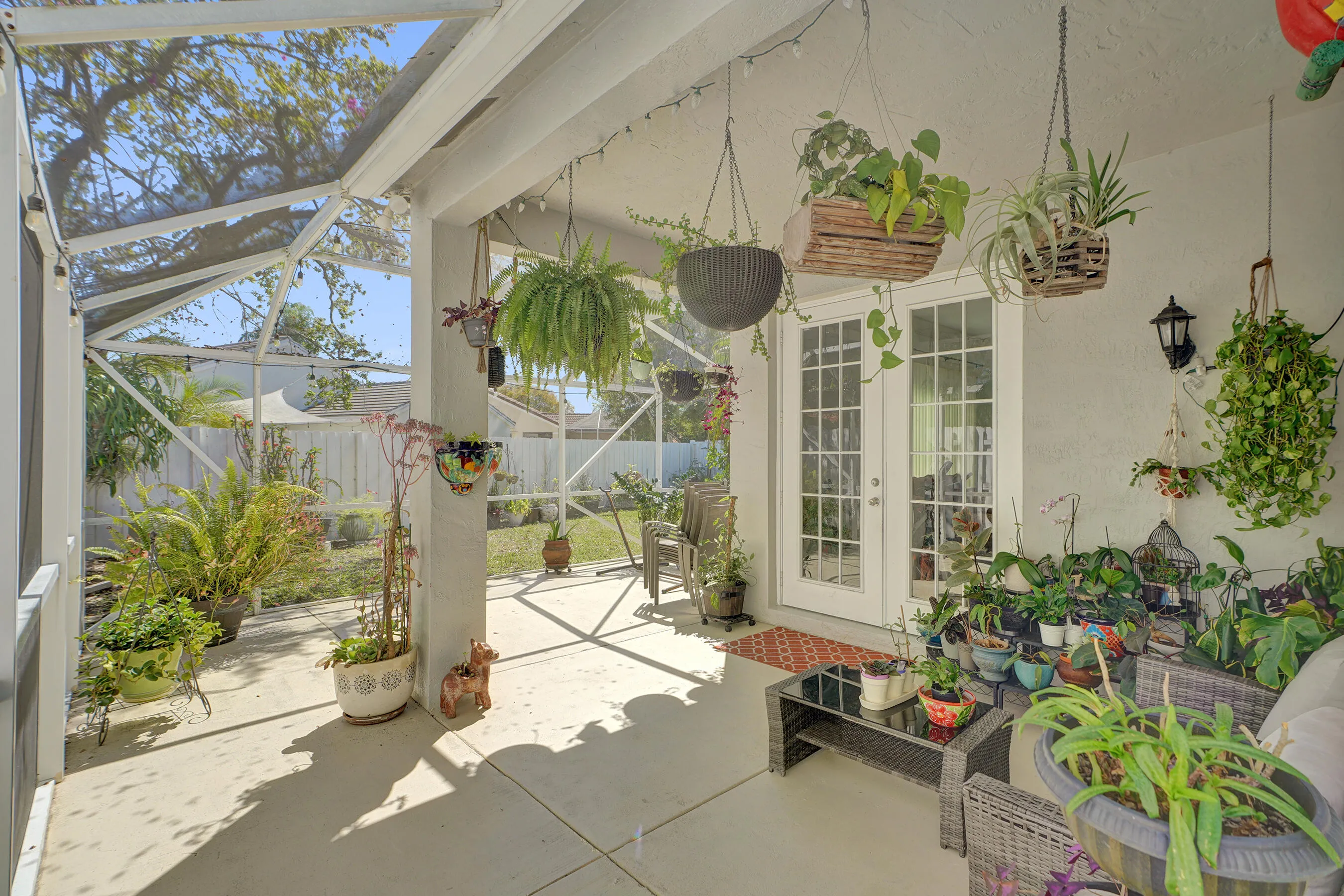 ENCLOSED PORCH