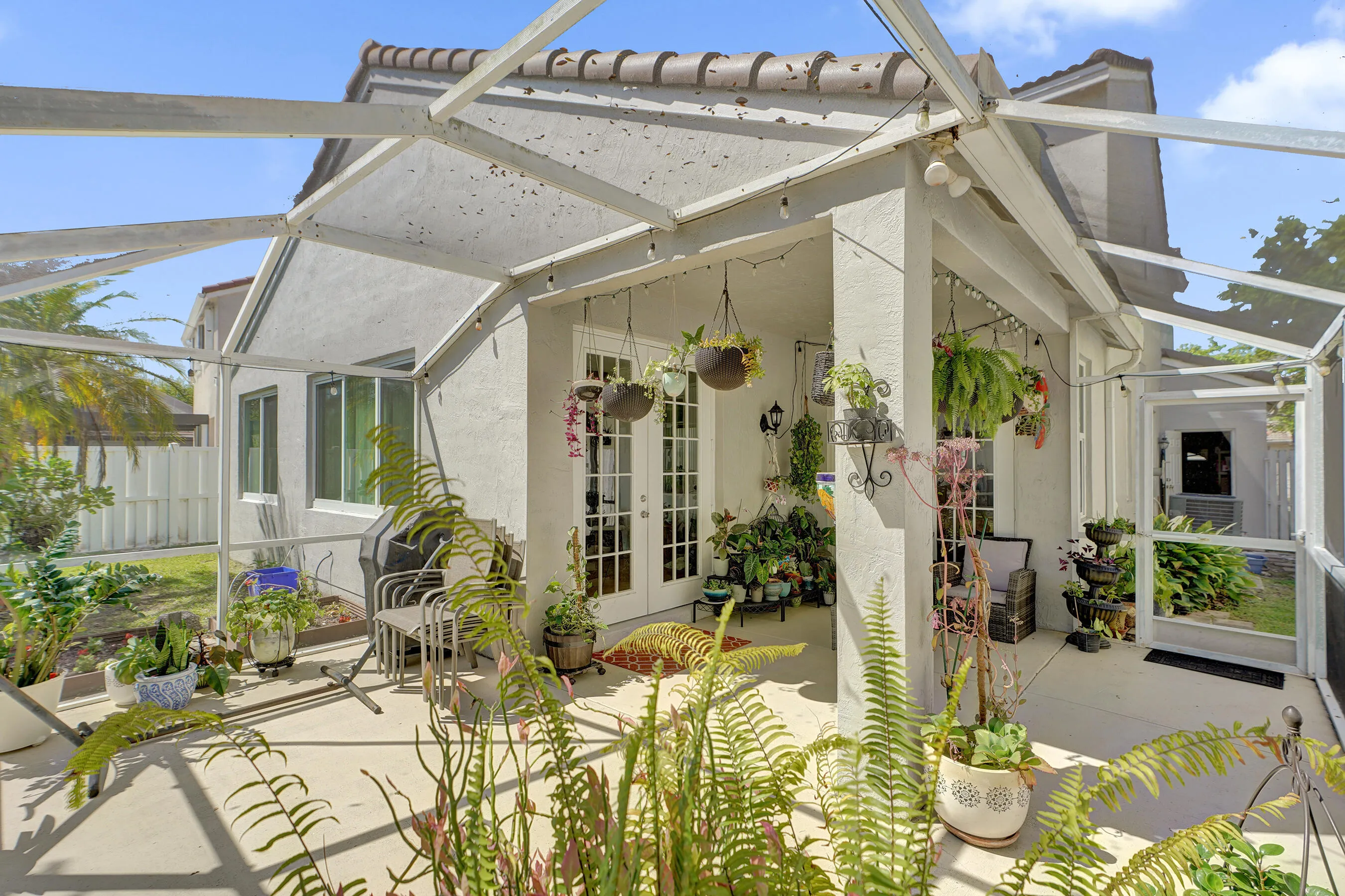ENCLOSED PORCH