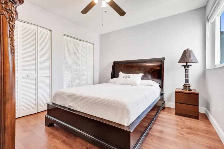 BEDROOM UPSTAIRS