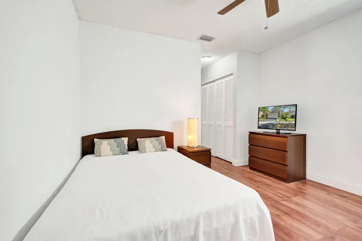 BEDROOM UPSTAIRS