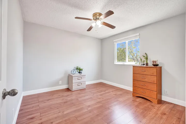 BEDROOM UPSTAIRS