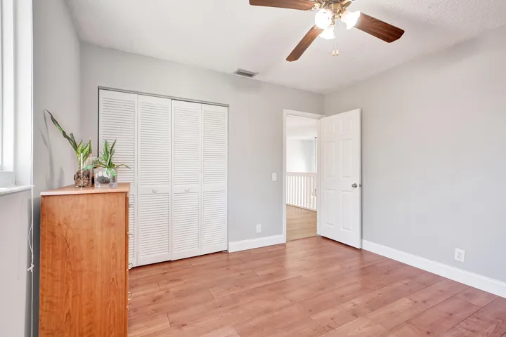 BEDROOM UPSTAIRS