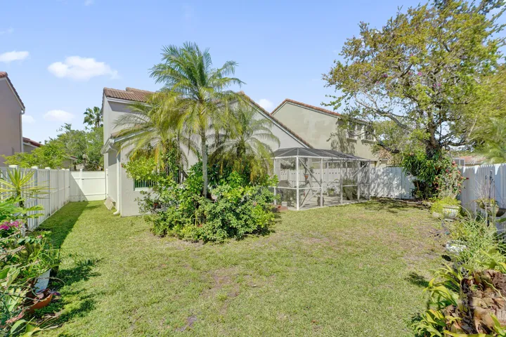 YARD WITH PLENTY OF ROOM FOR POOL
