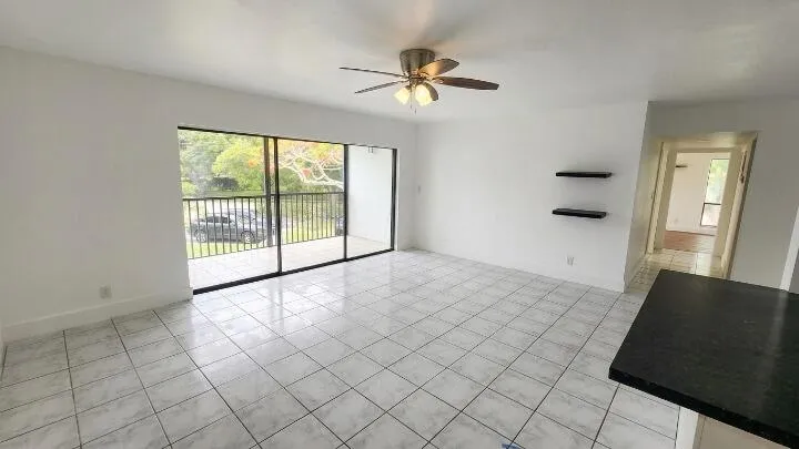 Living Rm.