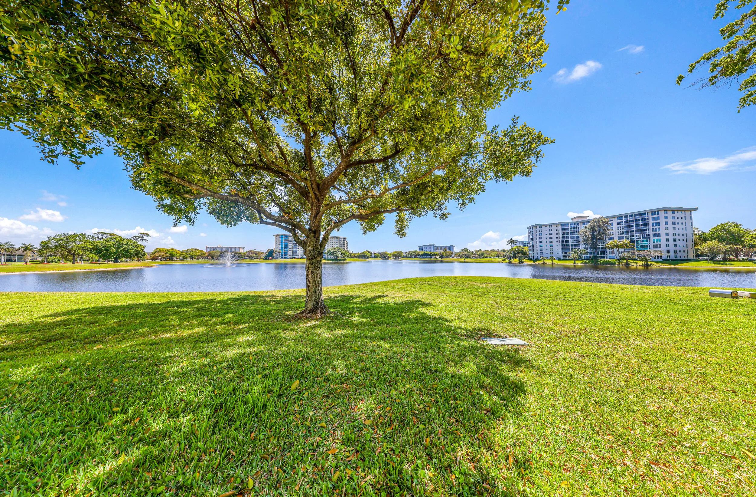 3091 N Course Dr-Pompano Beach, Ntalia #