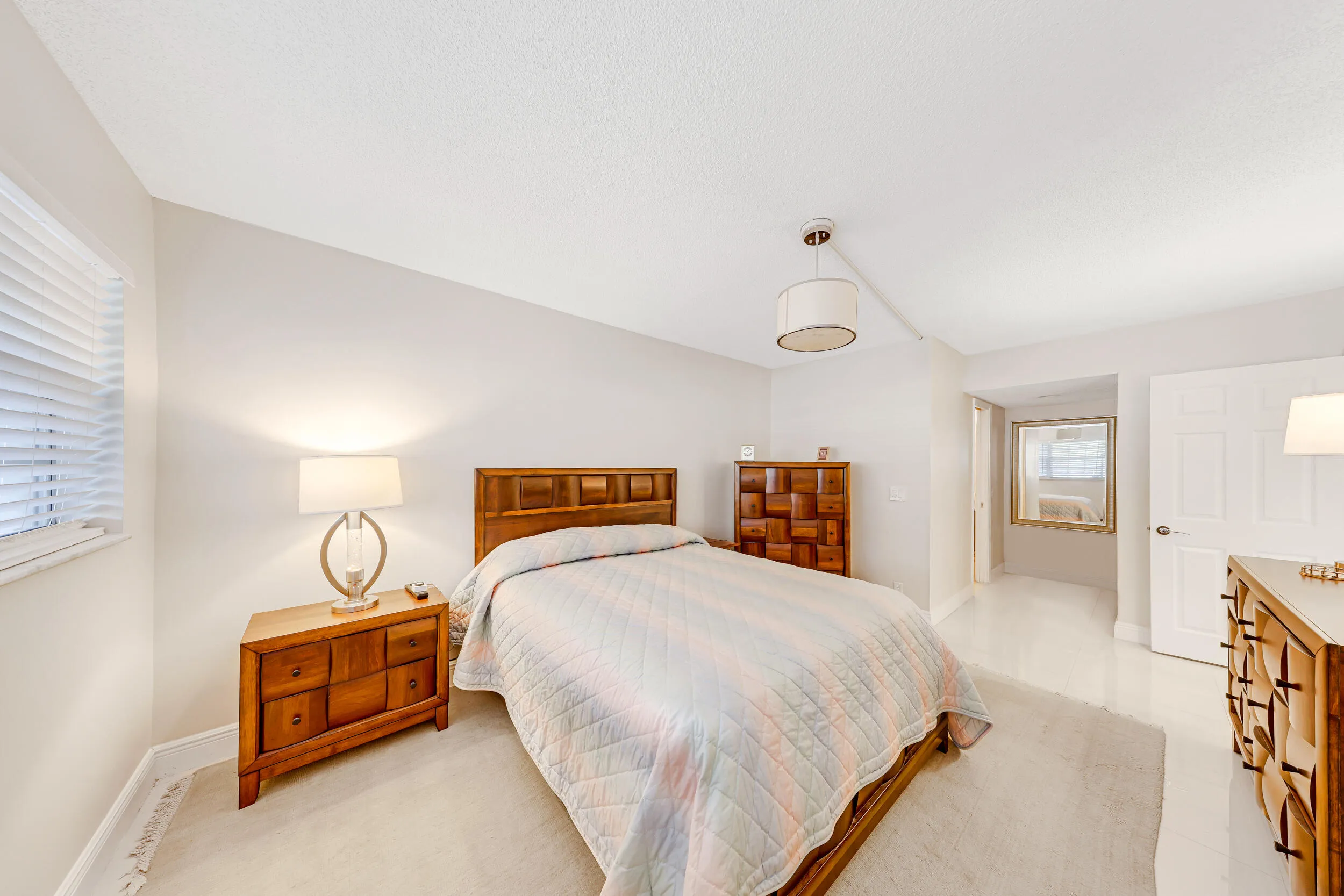 3091 N Course Dr-Pompano Beach, Ntalia #