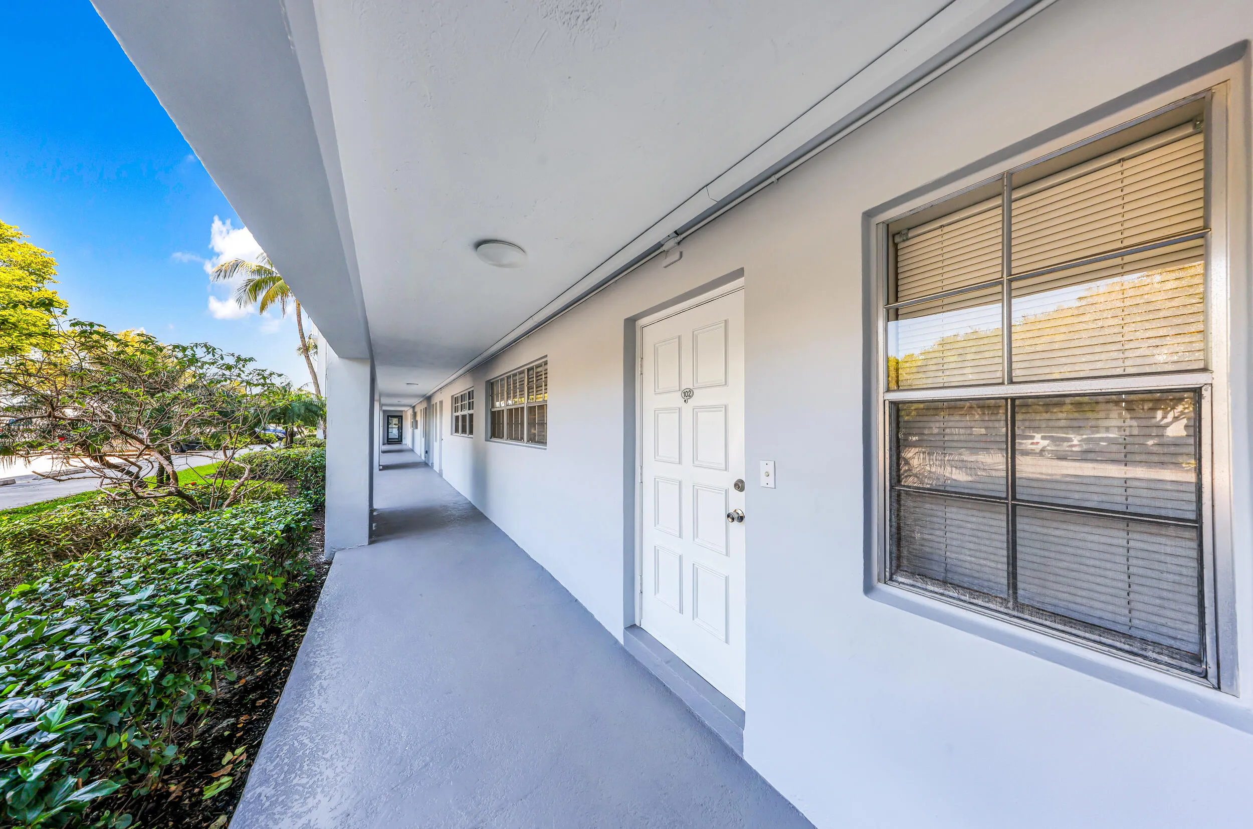 3091 N Course Dr-Pompano Beach, Ntalia #