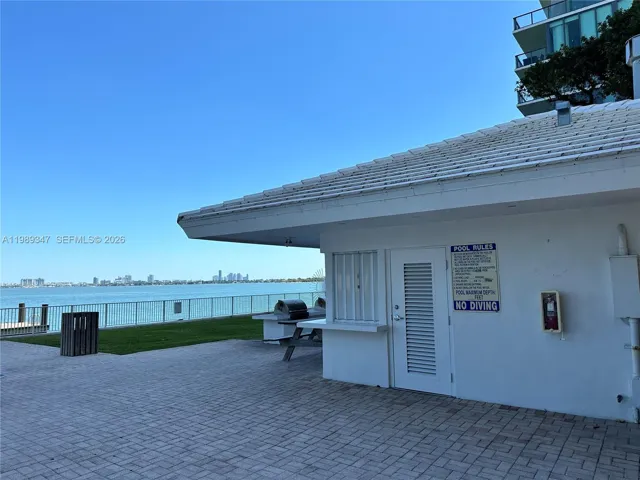 Bay Cabana