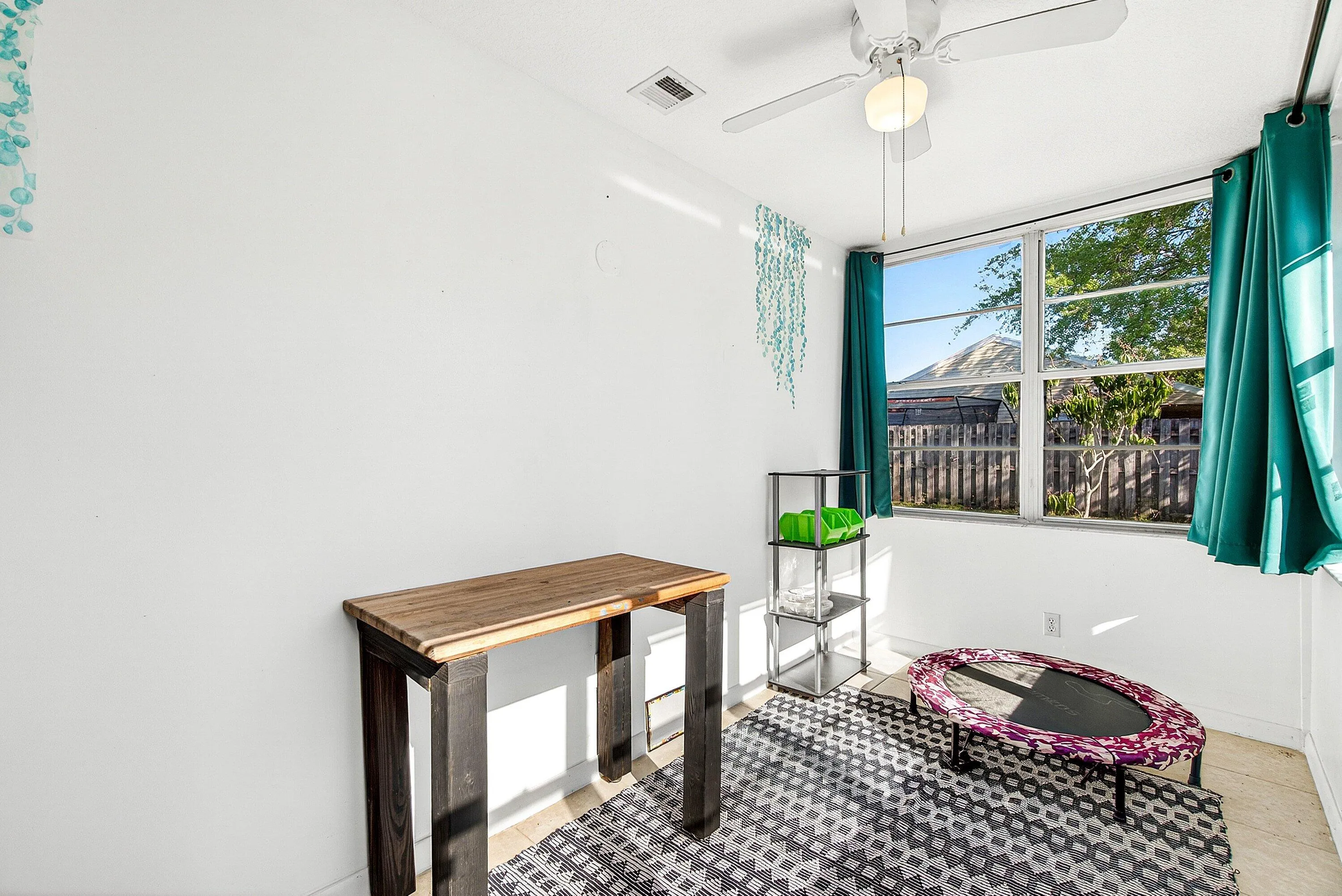 Sunroom/office