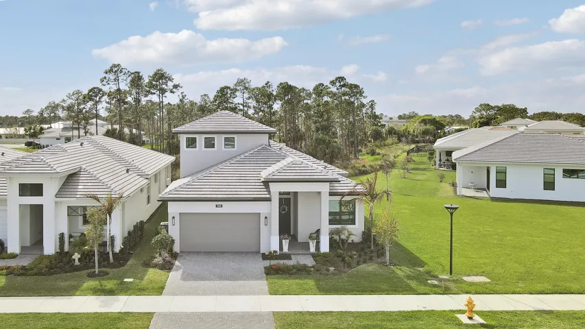 7030 SE Haven Ln, Stuart, FL