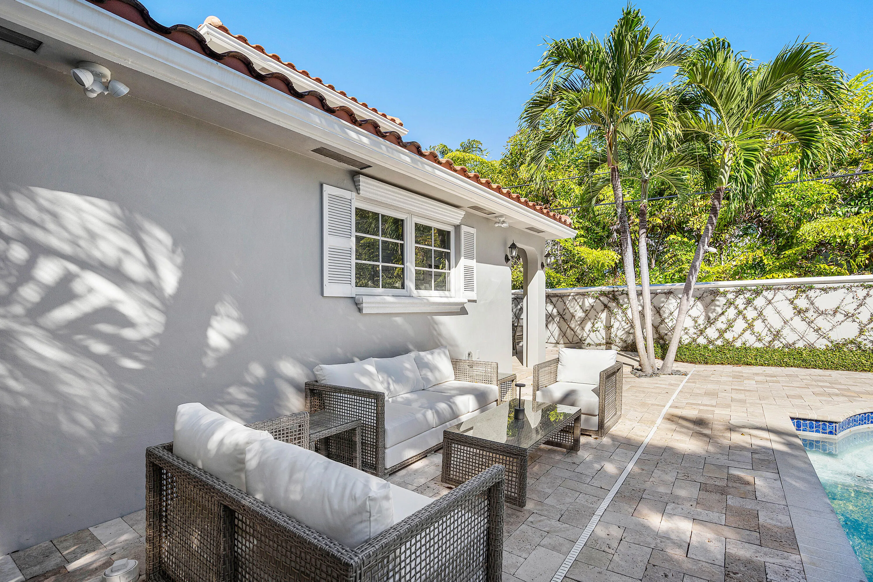 037-820PalmTrail-DelrayBeach-FL-33483-FU