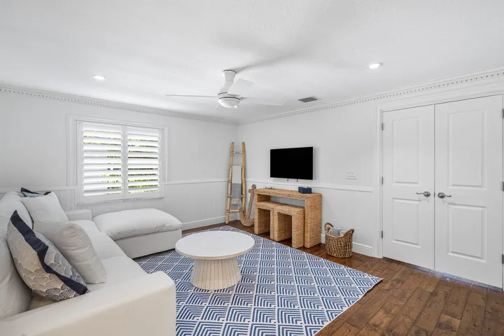 019-820PalmTrail-DelrayBeach-FL-33483-FU