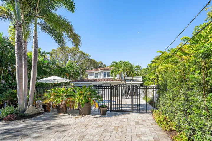 001-820PalmTrail-DelrayBeach-FL-33483-FU