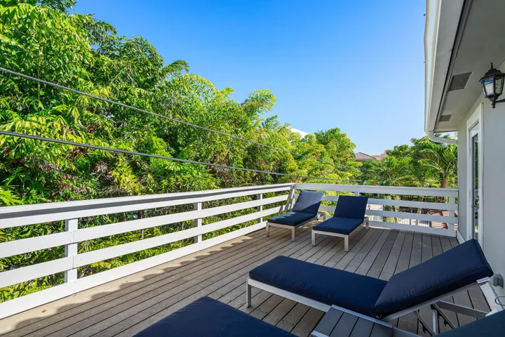 034-820PalmTrail-DelrayBeach-FL-33483-FU