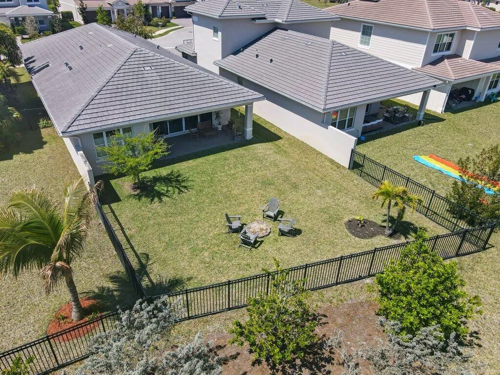 Aerial Rear Exterior