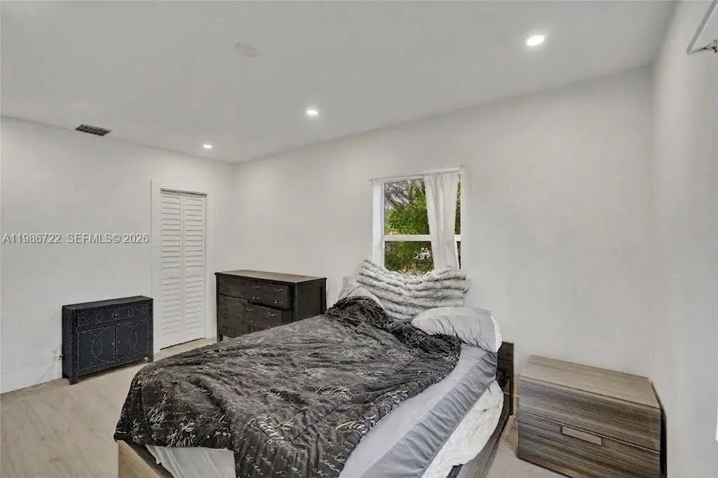 BRIGHT AND SPACIOUS! SWEET DREAMS!
