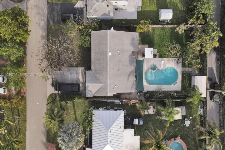 HIGH ATOP YOUR NEW LOT IN BEAUTIFUL HOLLYWOOD!