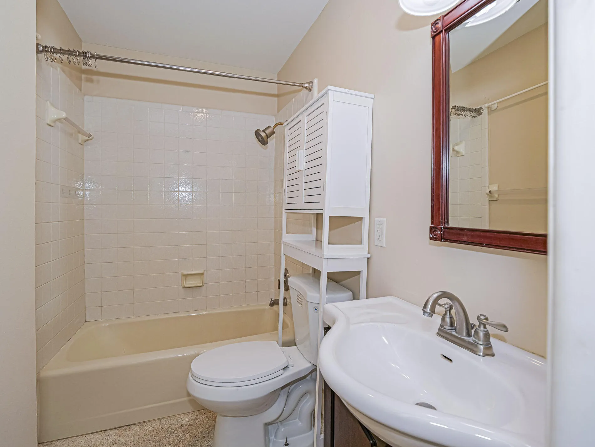 Property photo 40