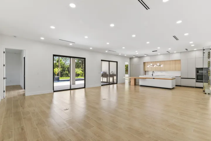 17107_Sycamore_Drive_West_011