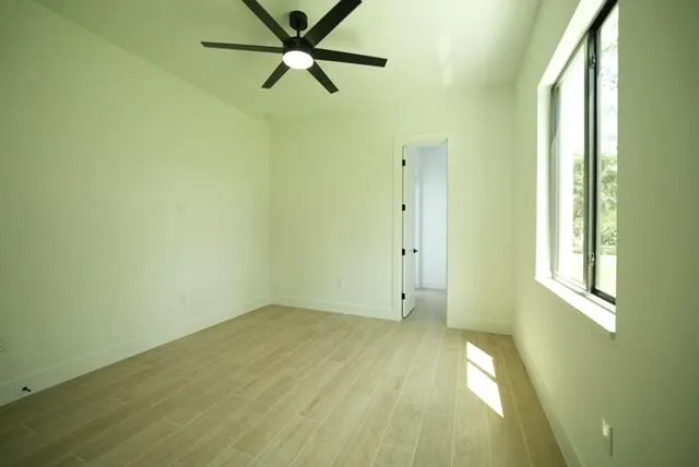 17107_Sycamore_Drive_West_013