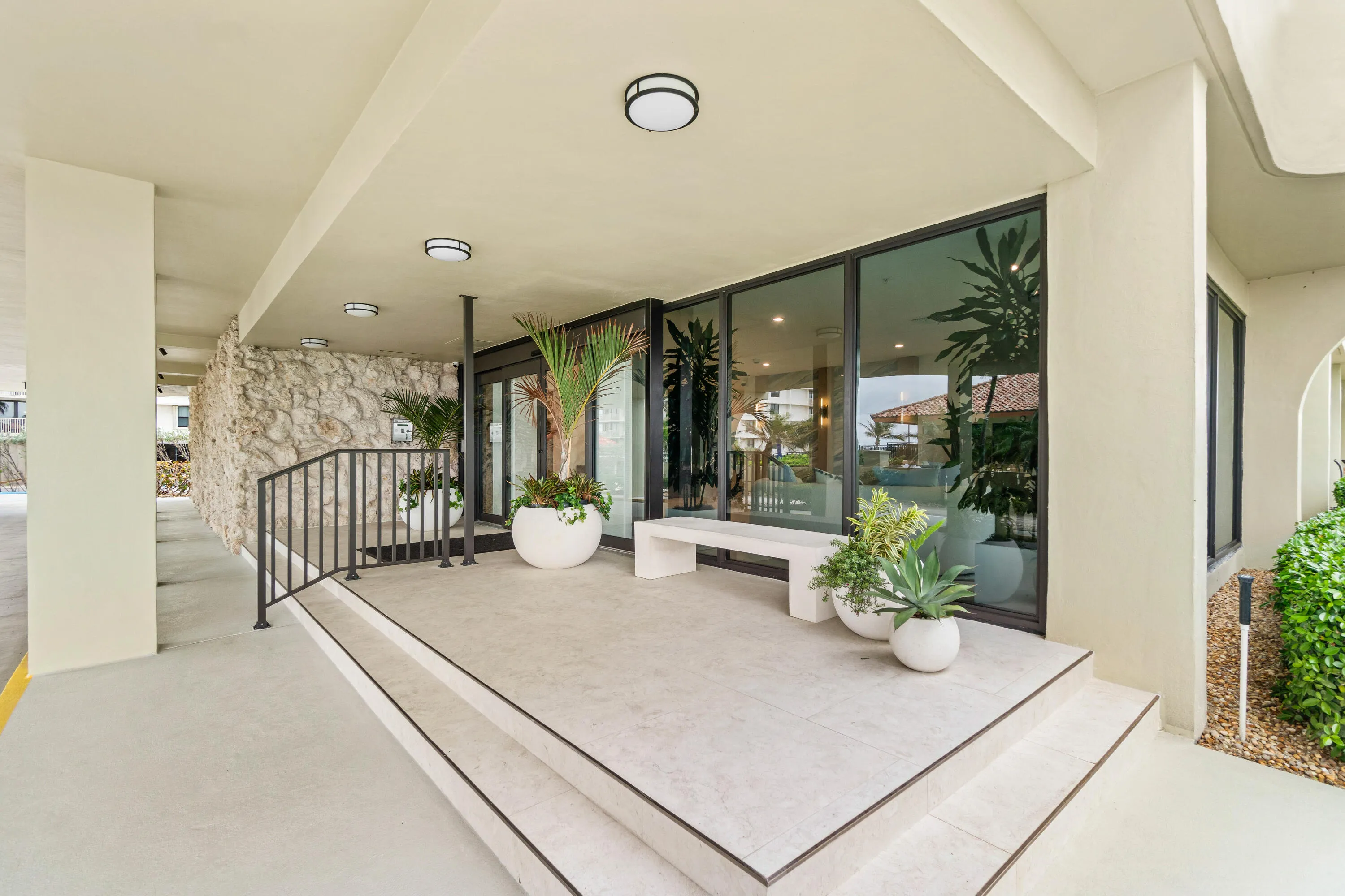 001-5460NorthOceanDrive-5B-SingerIsland-