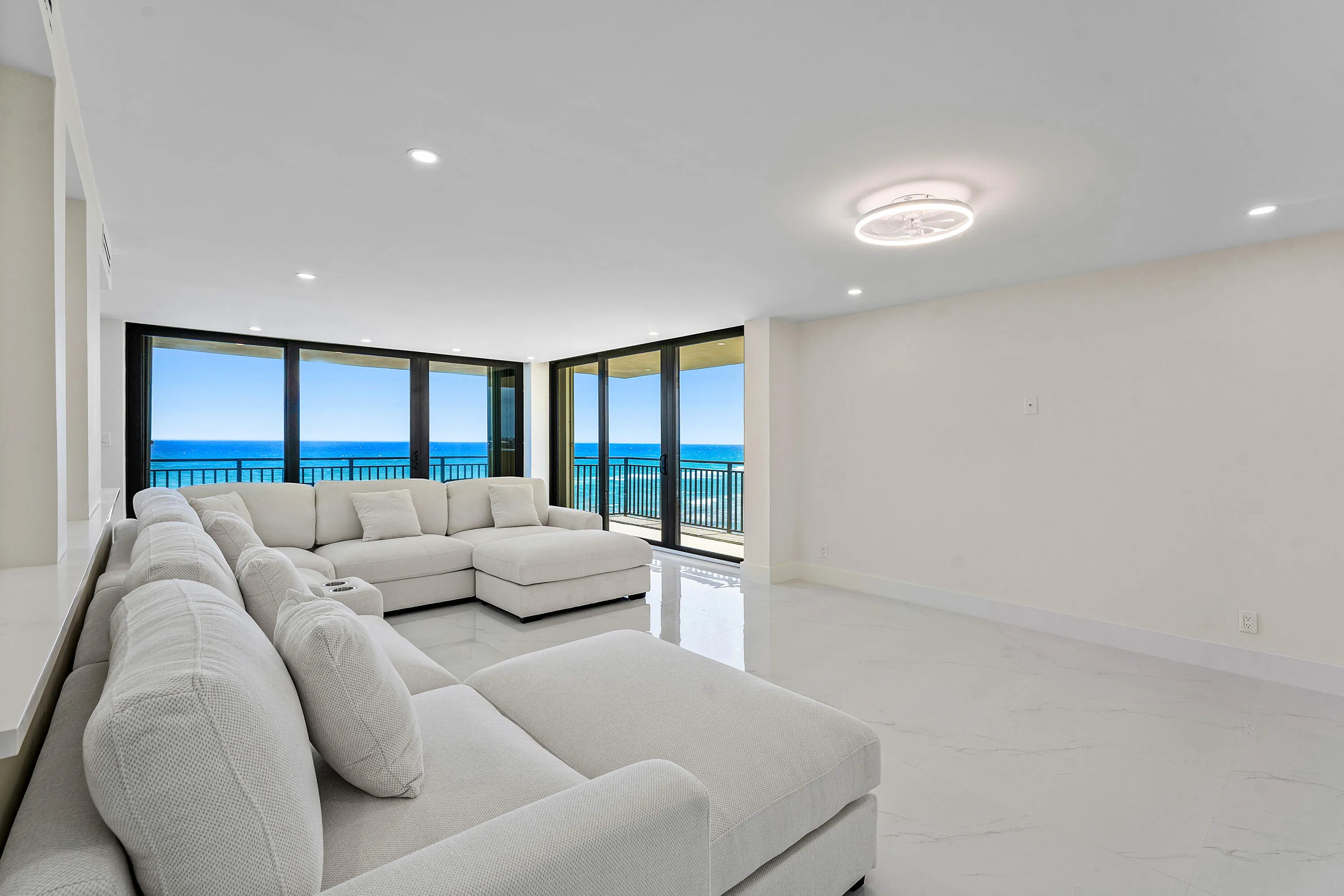 004-5460NorthOceanDrive-5B-SingerIsland-