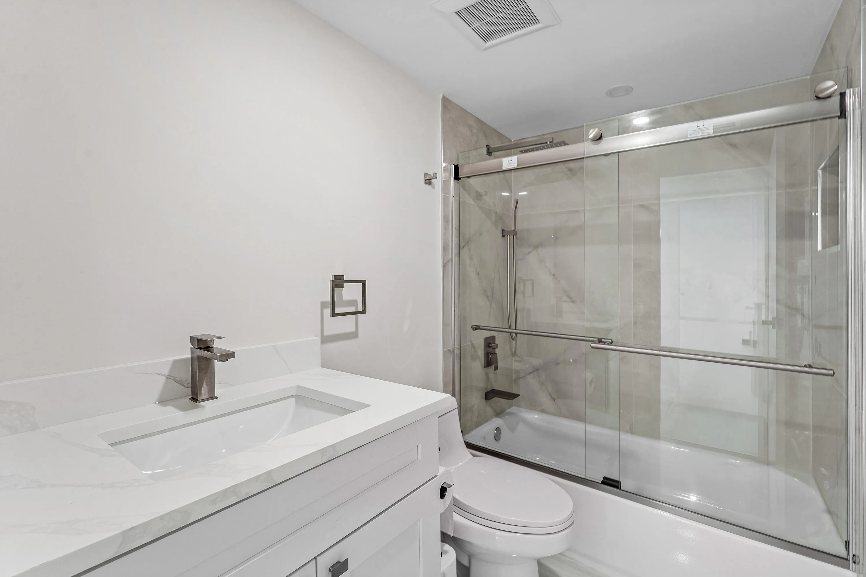 013-5460NorthOceanDrive-5B-SingerIsland-