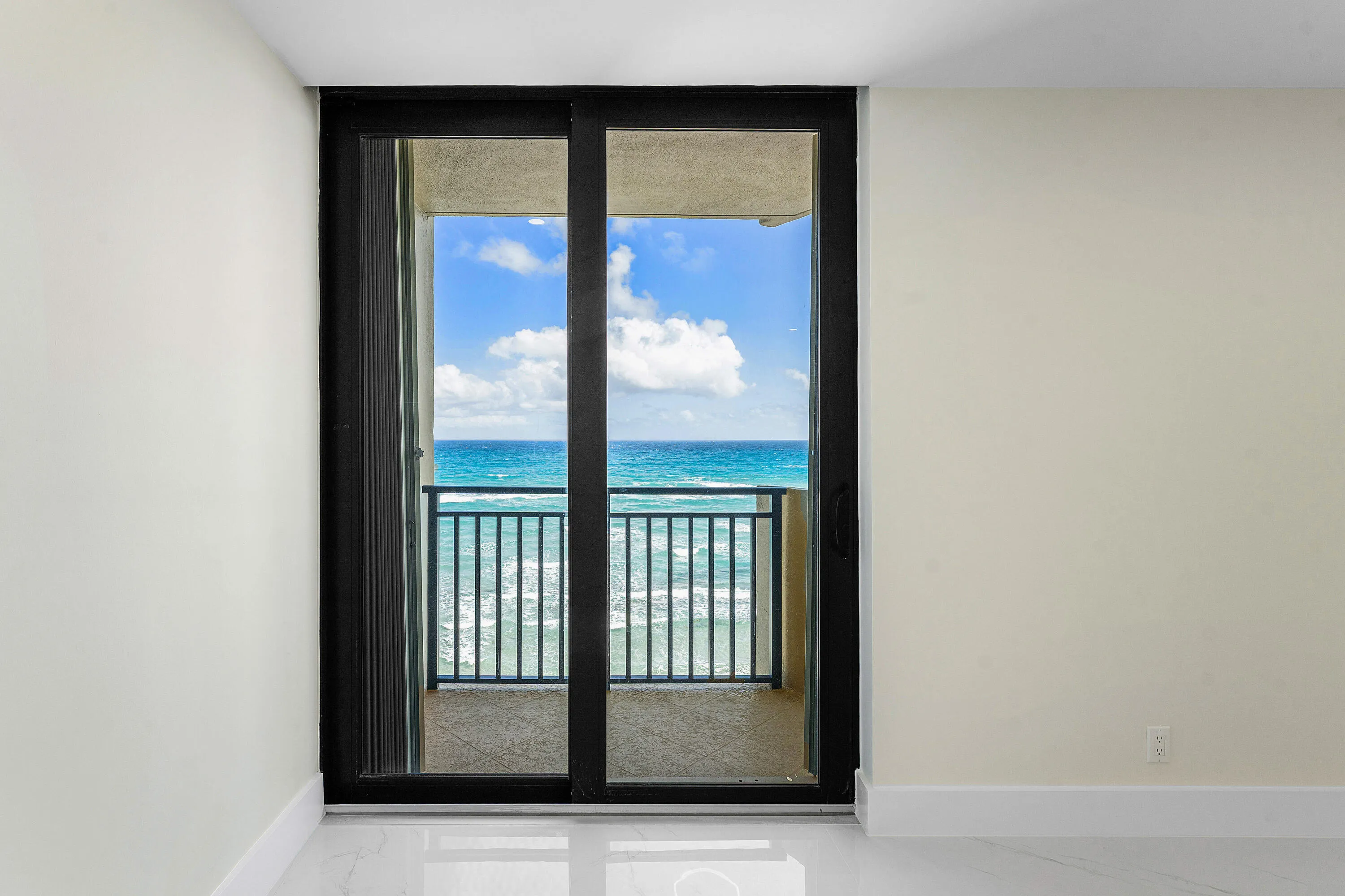 016-5460NorthOceanDrive-5B-SingerIsland-