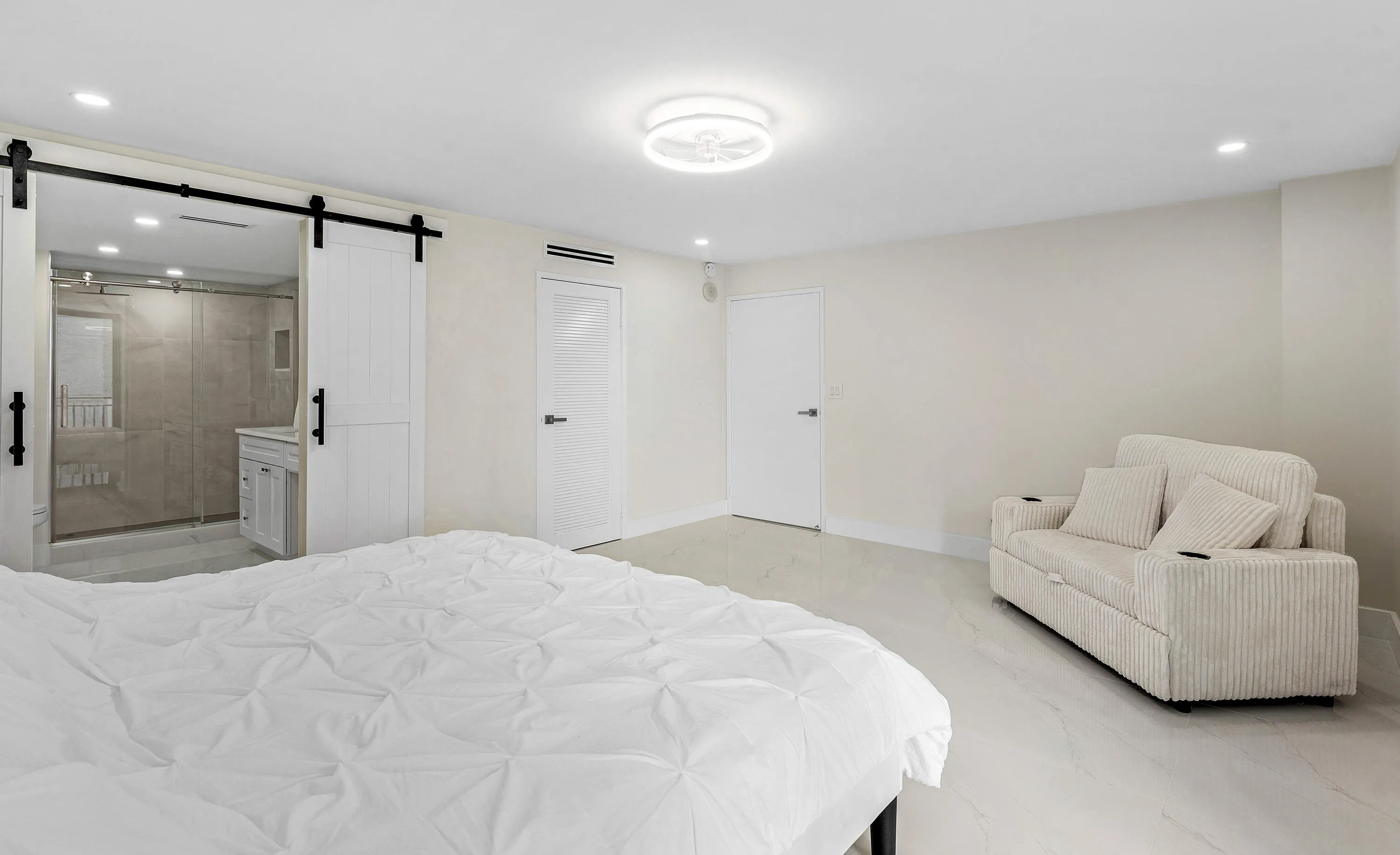 024-5460NorthOceanDrive-5B-SingerIsland-