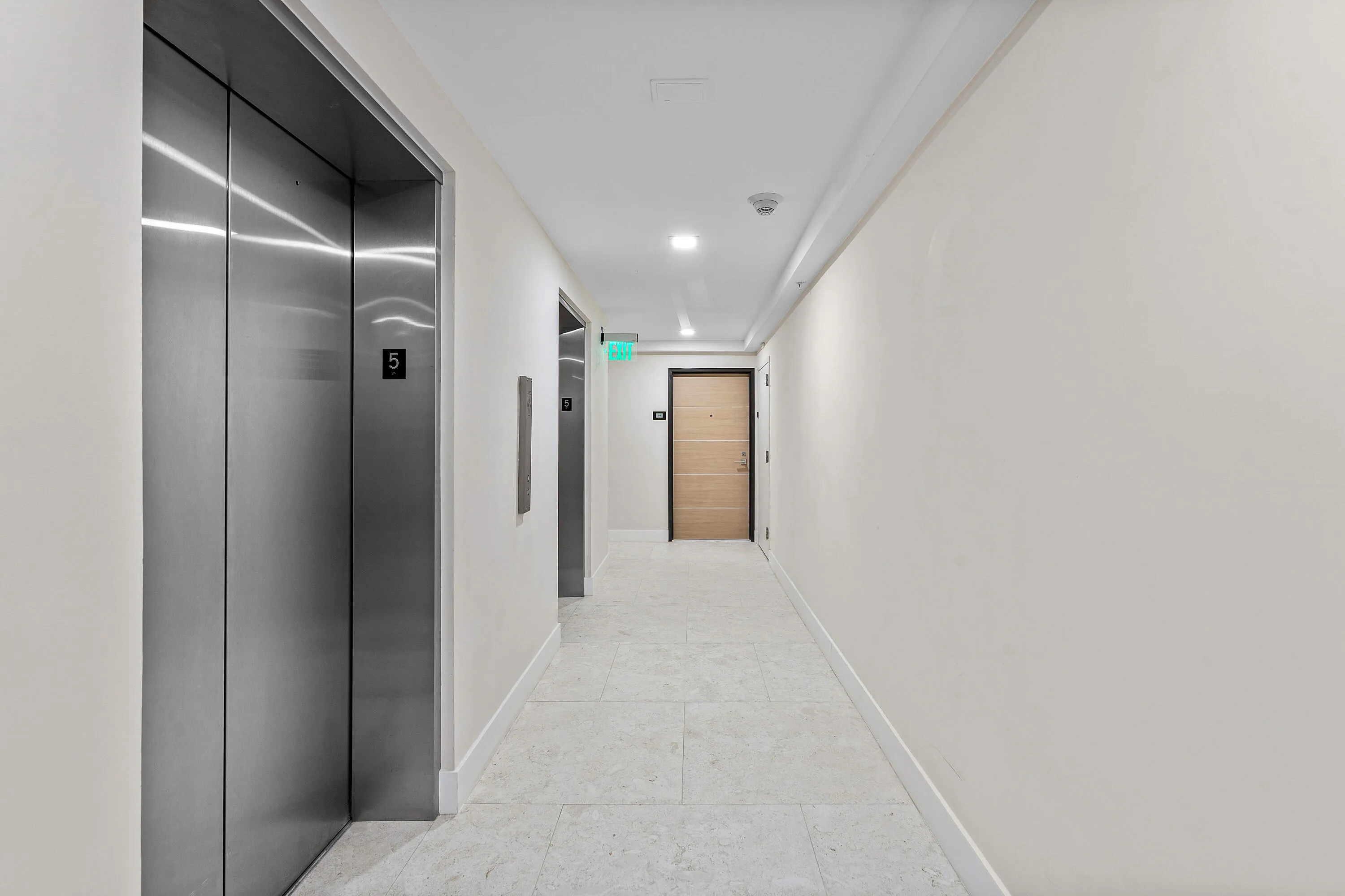 002-5460NorthOceanDrive-5B-SingerIsland-