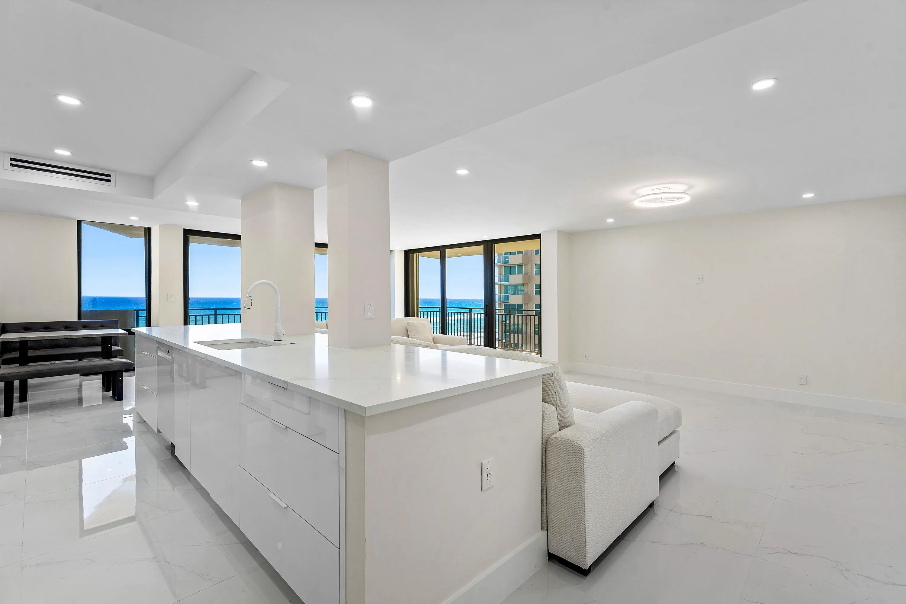 003-5460NorthOceanDrive-5B-SingerIsland-