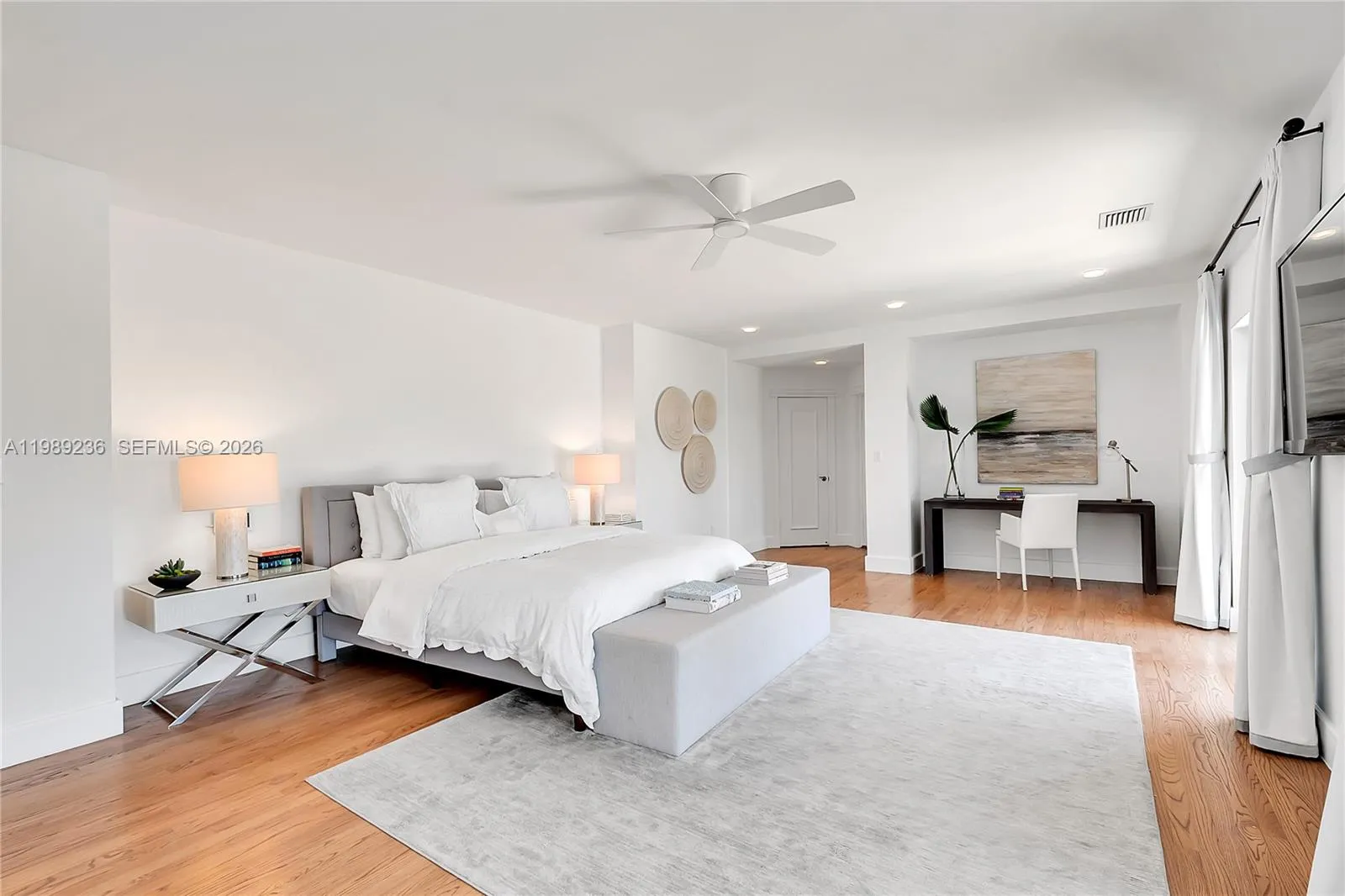 Property photo 44