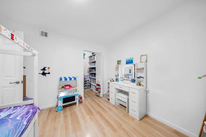 3249 Riverside Dr-Coral Springs, Natalia