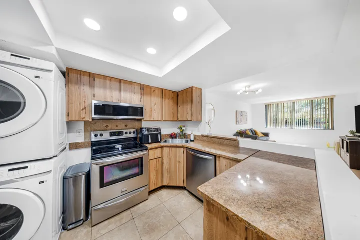 3249 Riverside Dr-Coral Springs, Natalia