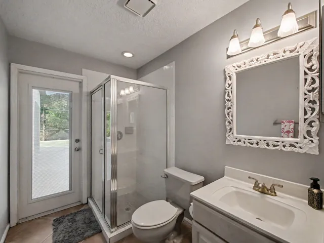 Cabana Bath
