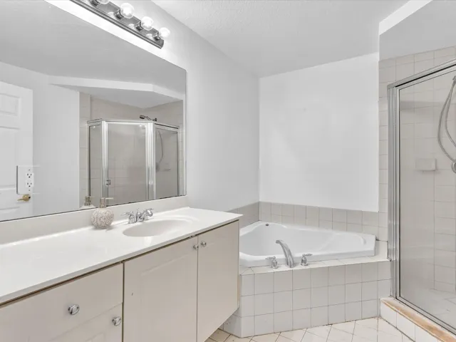 Spacious and Bright