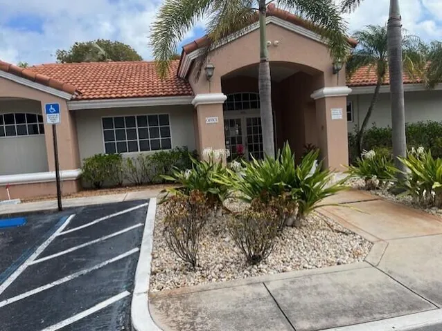 clubhouse entrance