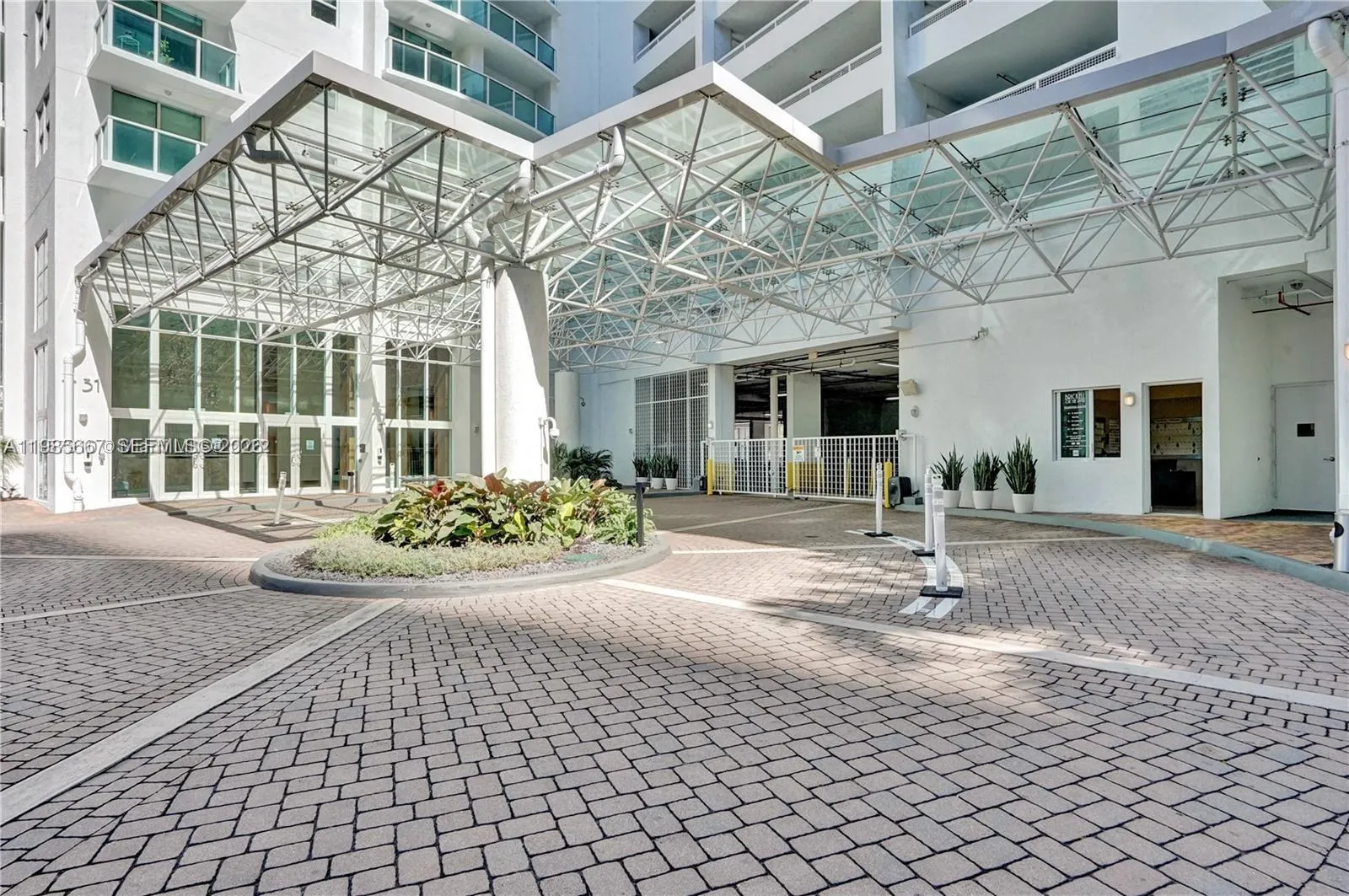 Property photo 104