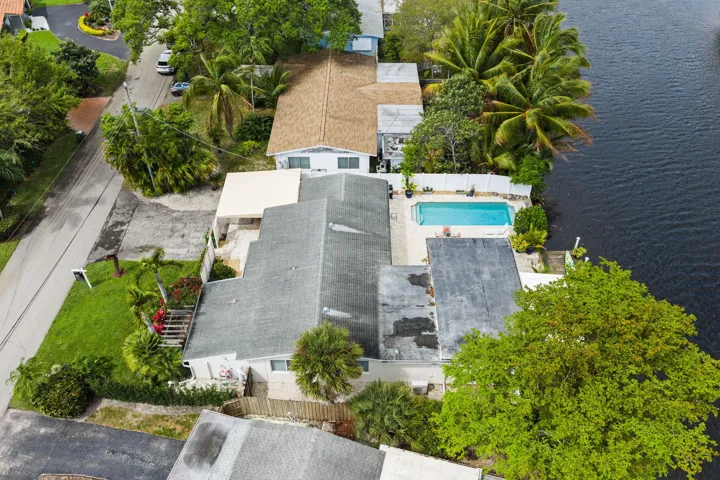 33-web-or-mls-349-ne-29th-st